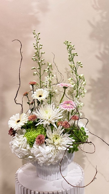 Ivory Garden Bloom